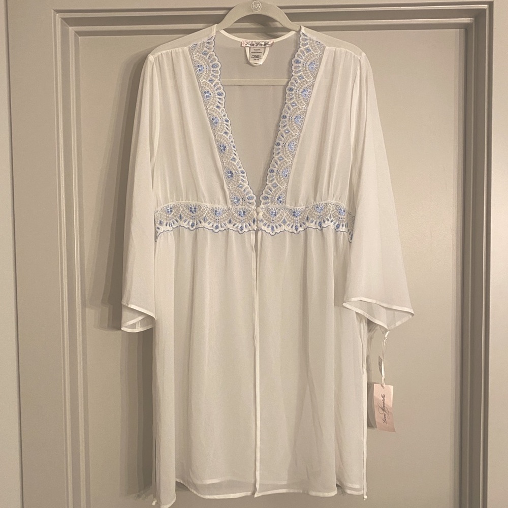 NWT! Sheer Lace Kimono Robe - L/XL brand new